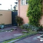 グリーストラップは屋外にあります グリーストラップは屋外にあります